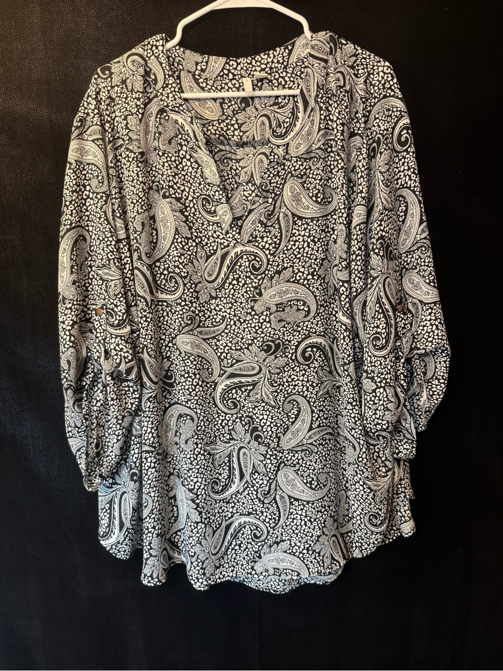 Cato Womens 26/28W Blouse Black White Paisley Print 3/4 Sleeve Plus Flowy Hi Low